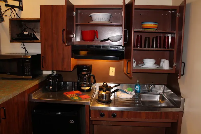 Hazlet Cottages on Carlyle Lake Picture 5