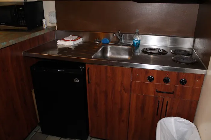 Hazlet Cottages on Carlyle Lake Picture 8