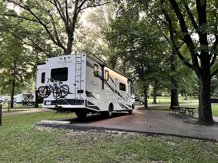 Dam East - McNair Campground Picture 9