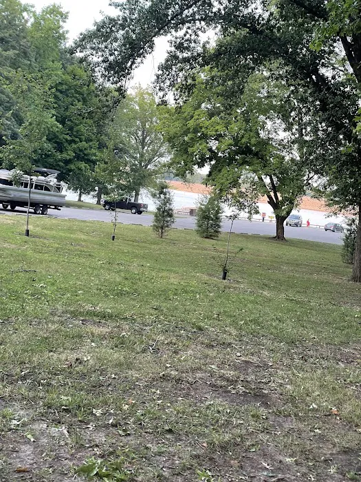 Dam East - McNair Campground Picture 7