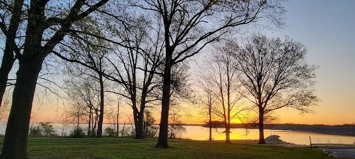 Dam East - McNair Campground Picture 4
