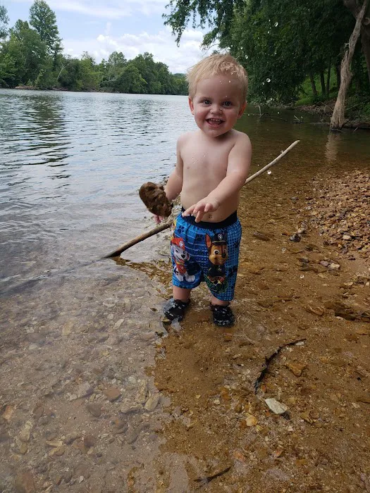 Big Spring River Camp Picture 6