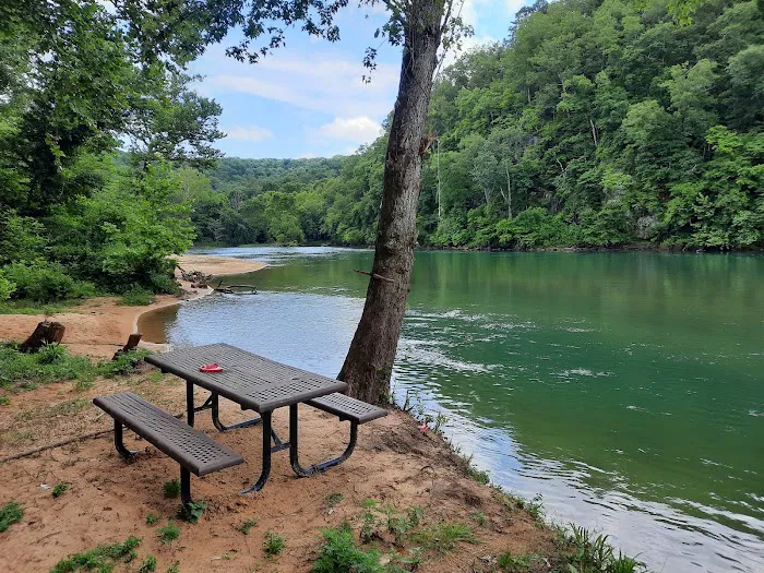 Hickory Landing Picture 4