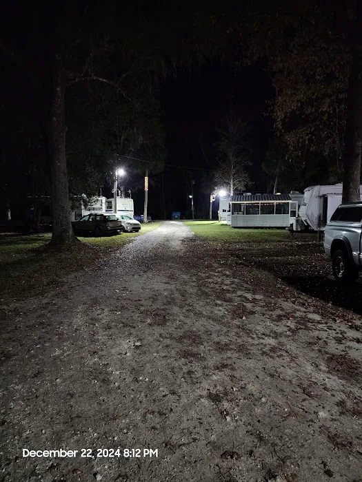 Shady Oaks Campground Picture 10