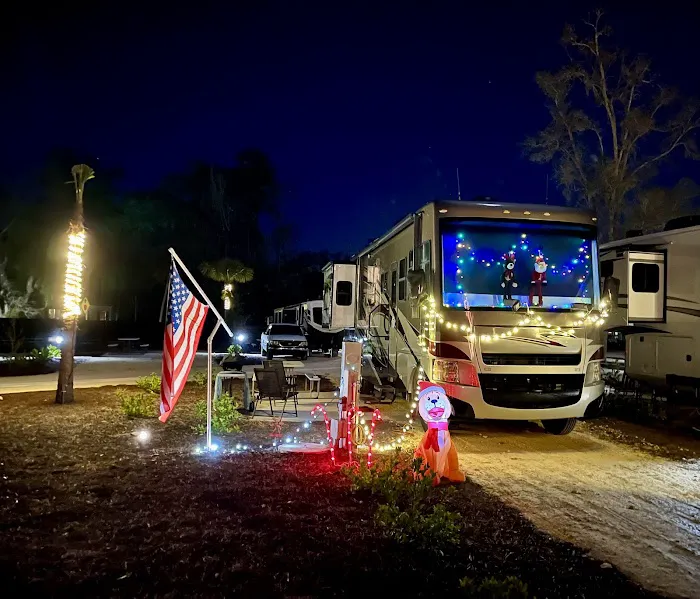 Glowing Palms RV Park, llc Picture 3