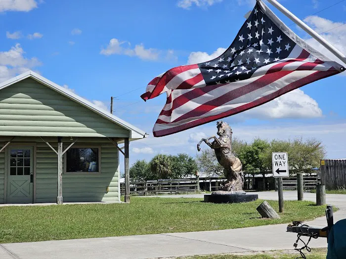 Goethe Trailhead Ranch RV Campground Picture 8