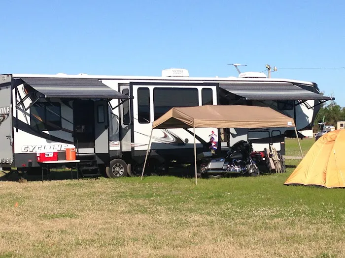 Fastlane Campground Picture 3