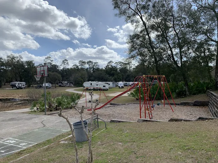 Highbanks Marina & Camp Resort Picture 4