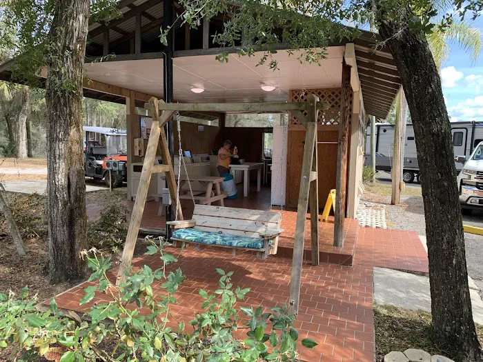 Highbanks Marina & Camp Resort Picture 7