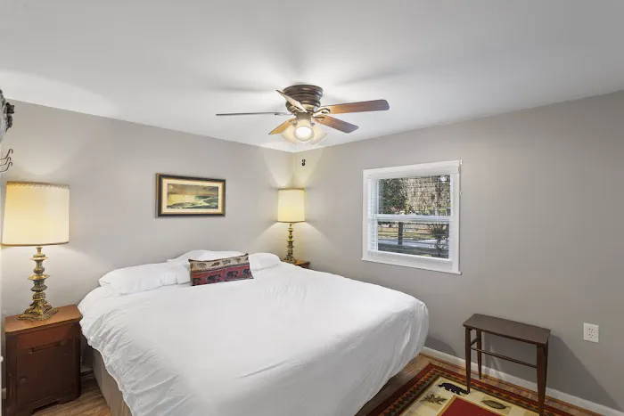 Wonderfield Farm & Retreat Picture 1