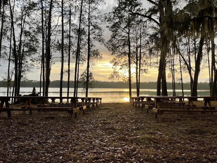 Doe Lake Campground Picture 3