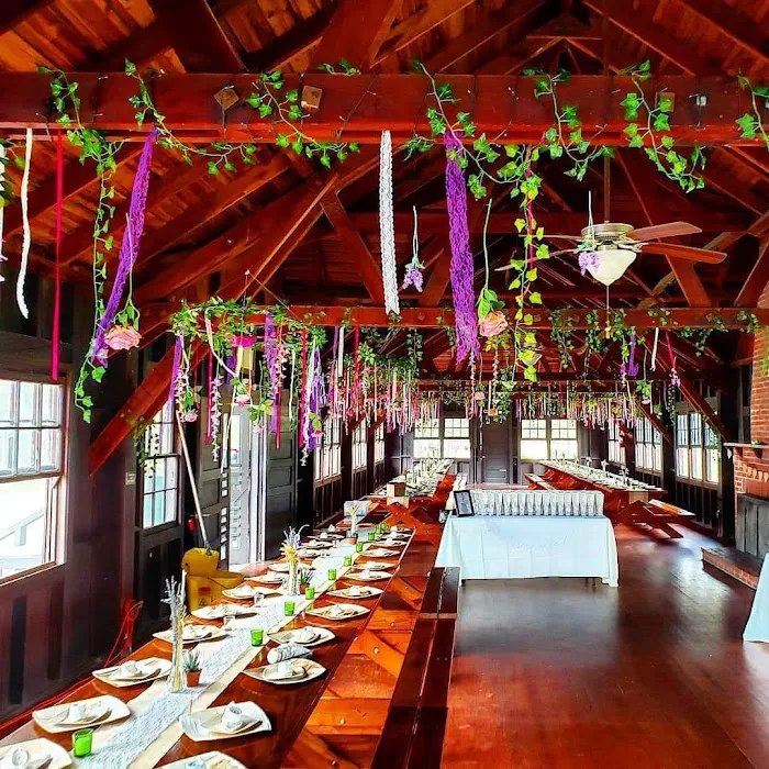 Doe Lake Campground Picture 10