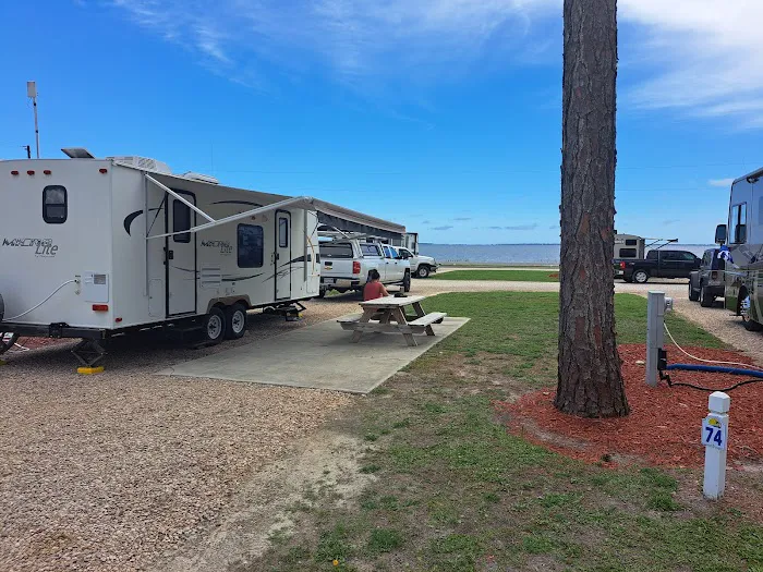 Coastline RV Campground Picture 4