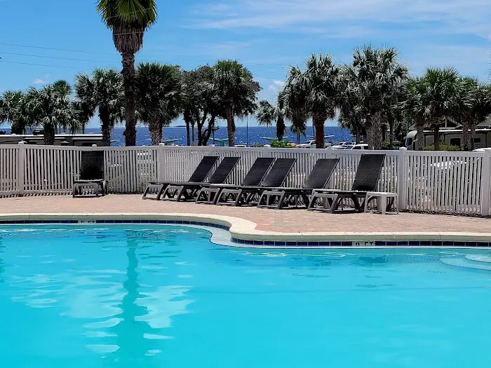 Carrabelle Beach RV Resort Picture 7