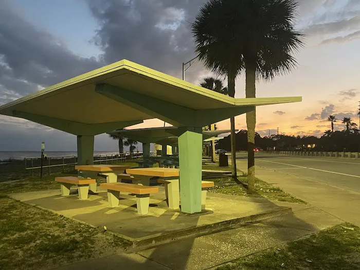 Carrabelle Beach RV Resort Picture 5