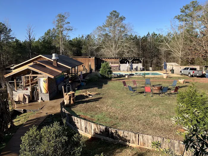 Camp-Woodpecker Picture 3