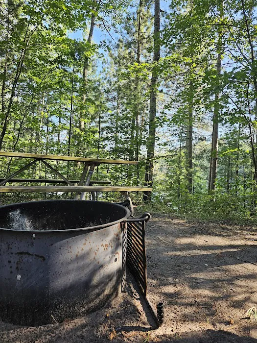 Island Lake Campground Picture 9