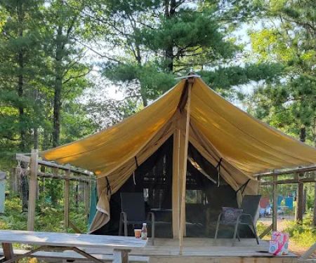 AuTrain Lake Campground