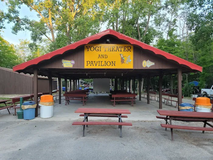 Door County Jellystone Park in Sturgeon Bay Picture 4