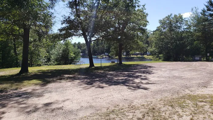 Russell Memorial Park and Campground Picture 5