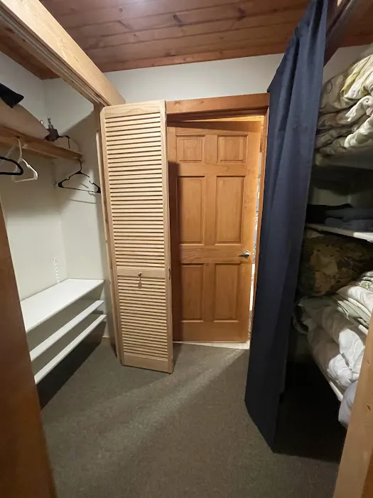 Trailshead Lodge-Arbutus Picture 3