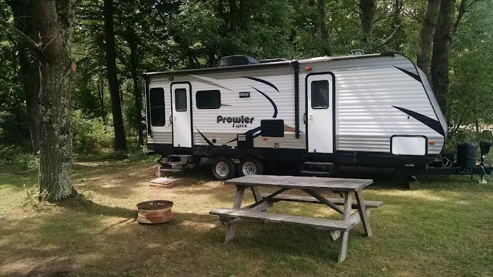 Doc's Bunkhouse Picture 7