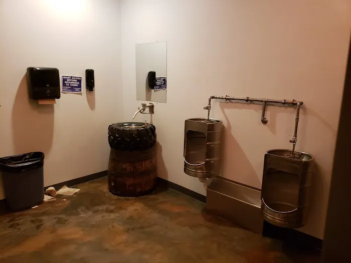 Doc's Bunkhouse Picture 1