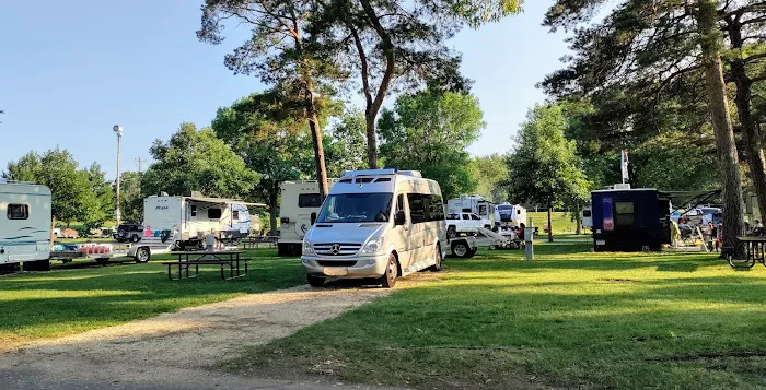 Prairie Island Campground Picture 7