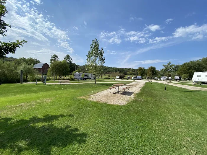 Maple Springs Campground Picture 3