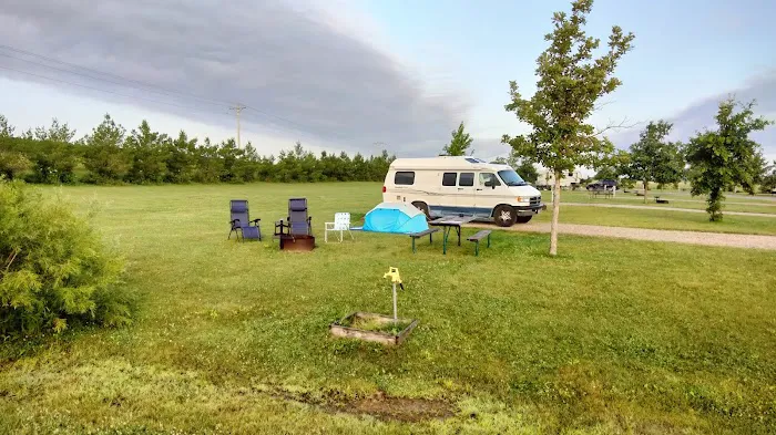 Grundy County Lake Campground Picture 6