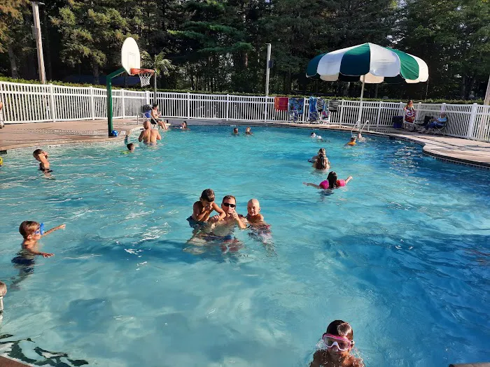 Pine Grove Campground Picture 9