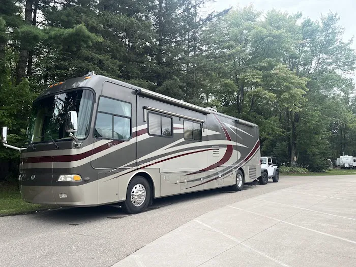 Pine Grove Campground Picture 17