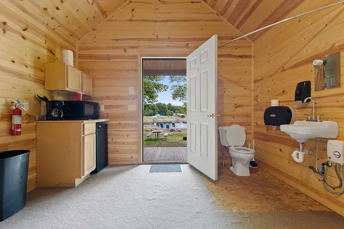 On The Rocks Family Kampground Picture 9