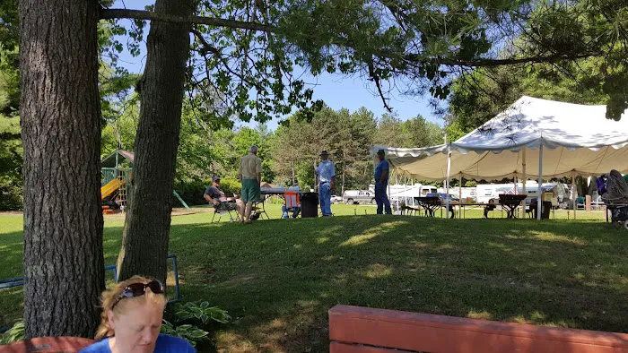 Holt Park Campground Picture 5