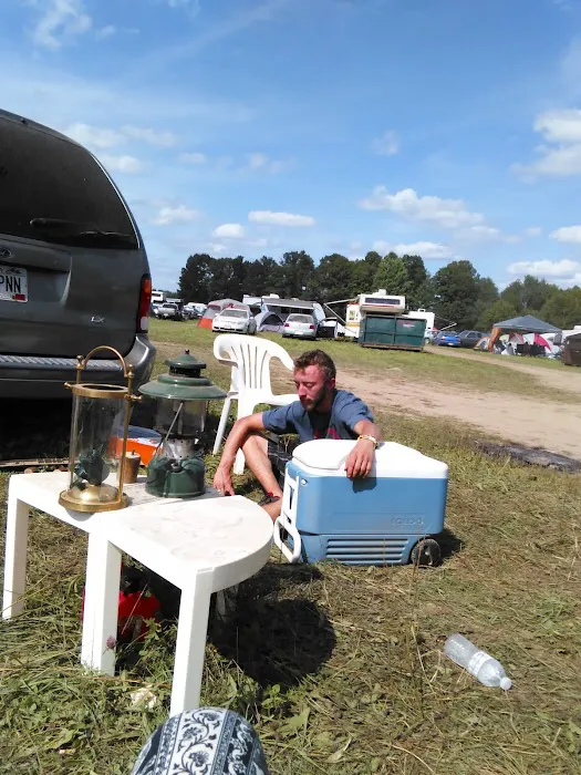 Wildlife Bar & Campground Picture 9