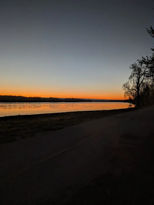 Ron's Place Picture 1