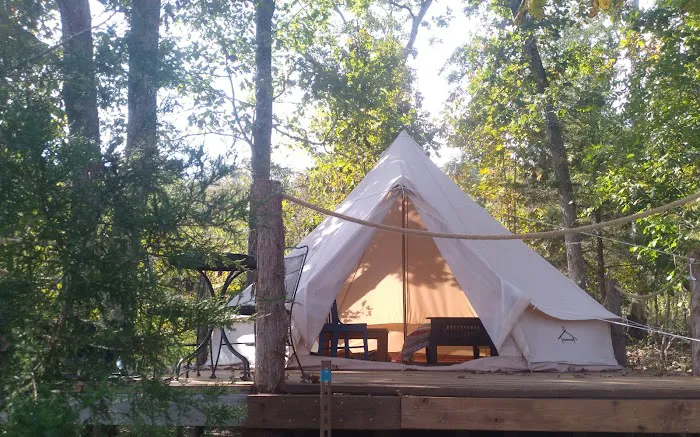 Hummingbird Hollow Outdoors Picture 9