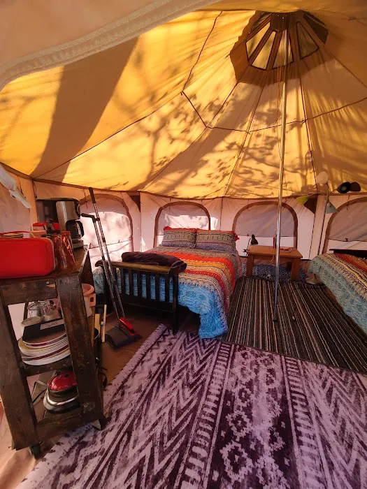 Hummingbird Hollow Outdoors Picture 3