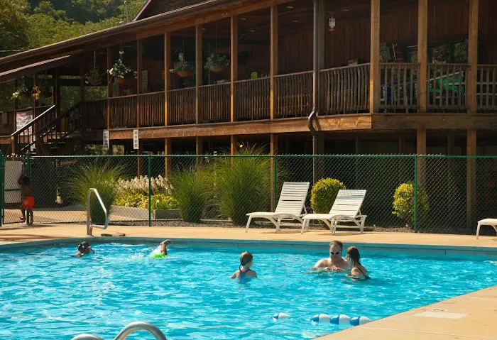 Bass' River Resort Picture 3