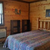 Huzzah Valley Resort ico