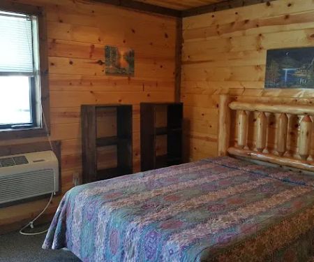 Huzzah Valley Resort