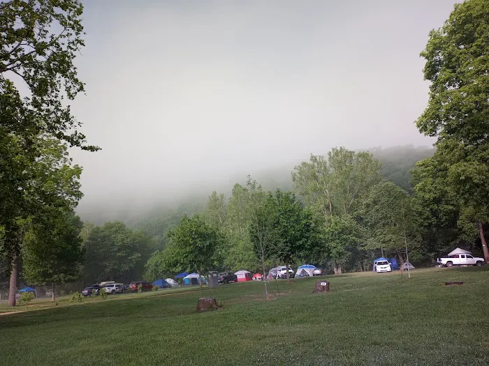 Huzzah Valley Resort Picture 8