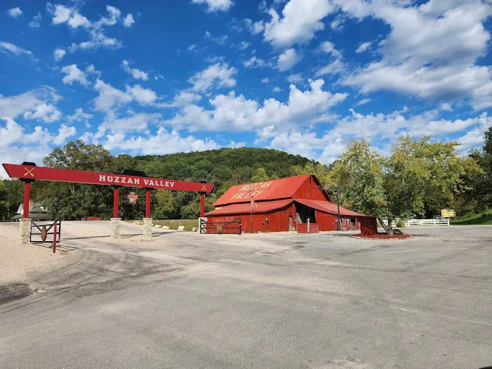 Huzzah Valley Resort Picture 3
