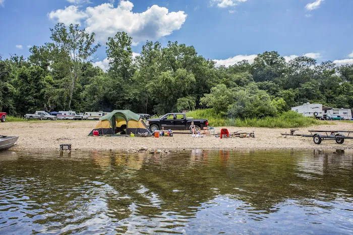 Logyard Campground Picture 4