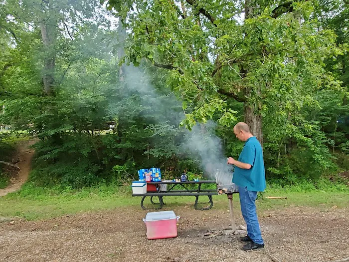 Float Camp Picnic Area Picture 8