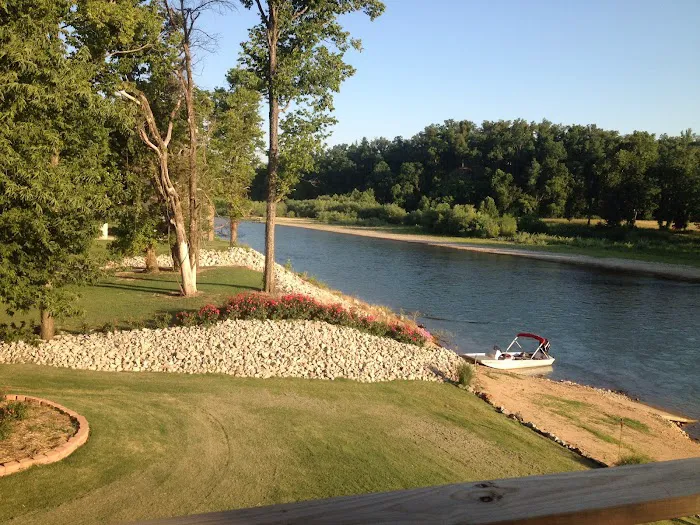 Redwolf Lodge Picture 8