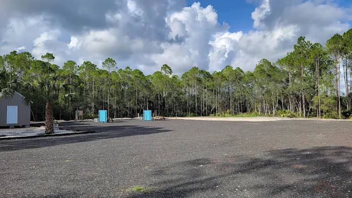 The Oasis RV Campground Picture 1