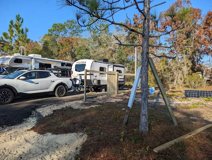 FloridaBlueSky Campground Picture 3