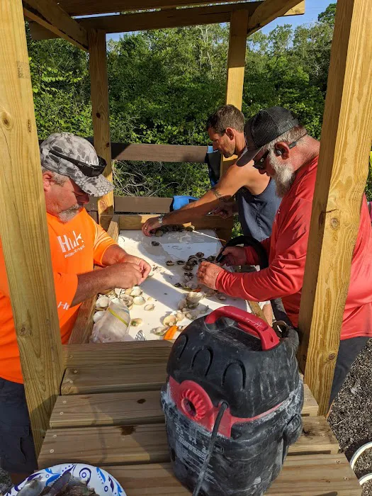 Kamp Keaton Picture 2