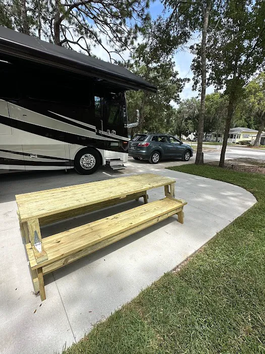 Big Z RV Resort Picture 5